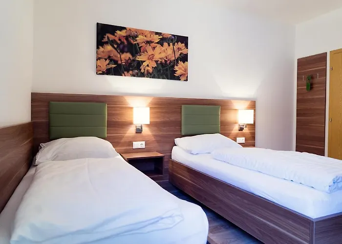 Reinhard Todt Pensión Zwettl